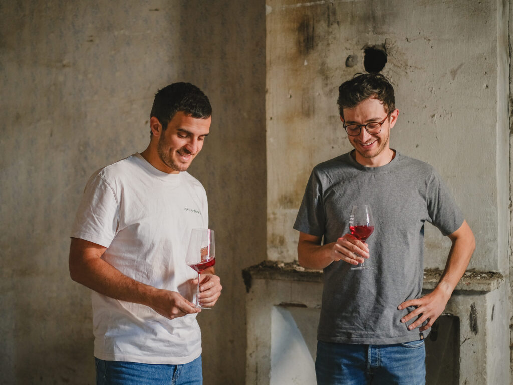 mas magnan rouge beewine photo